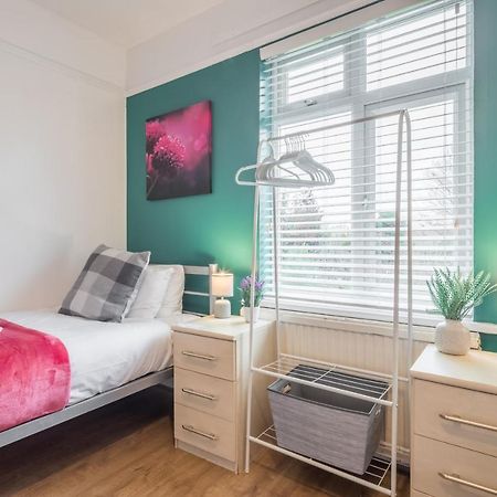 Private Room 6 With Kitchenette By Cb Stays No Minimum Stays 캠브리지 외부 사진